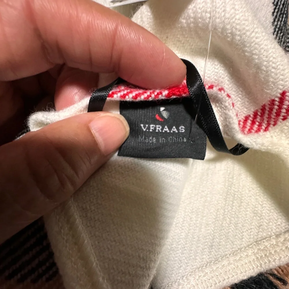 Plaid wrap V. Frass classic cover NWT one size